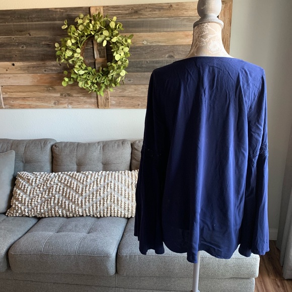 ModCloth Lace Inset Bell Sleeve Shirt - Picture 4 of 8